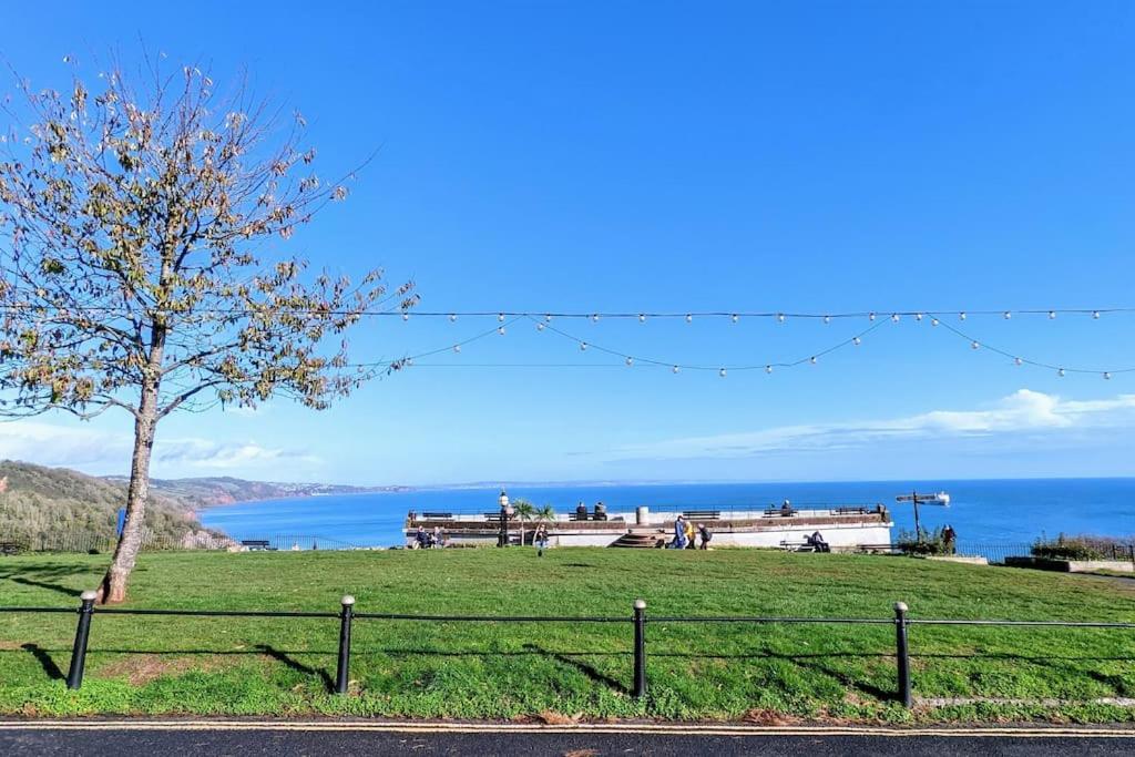 Spacious First Floor Family Flat, Sea View Torquay Luaran gambar